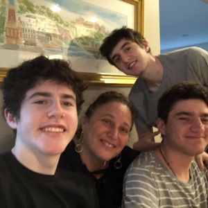 Meet your Posher, Dawn